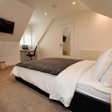 Apple Tree Place B&B Tadley Екстериор снимка