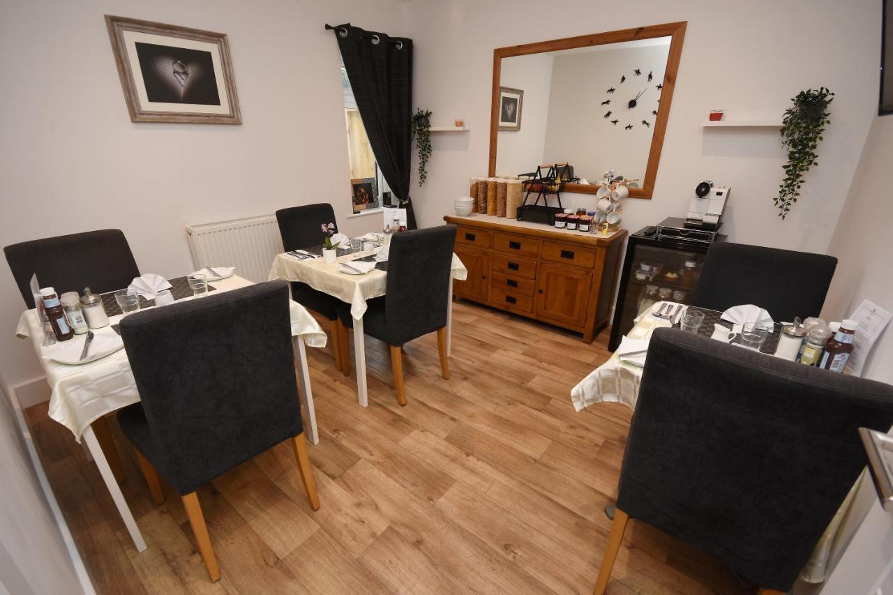 Apple Tree Place B&B Tadley Екстериор снимка