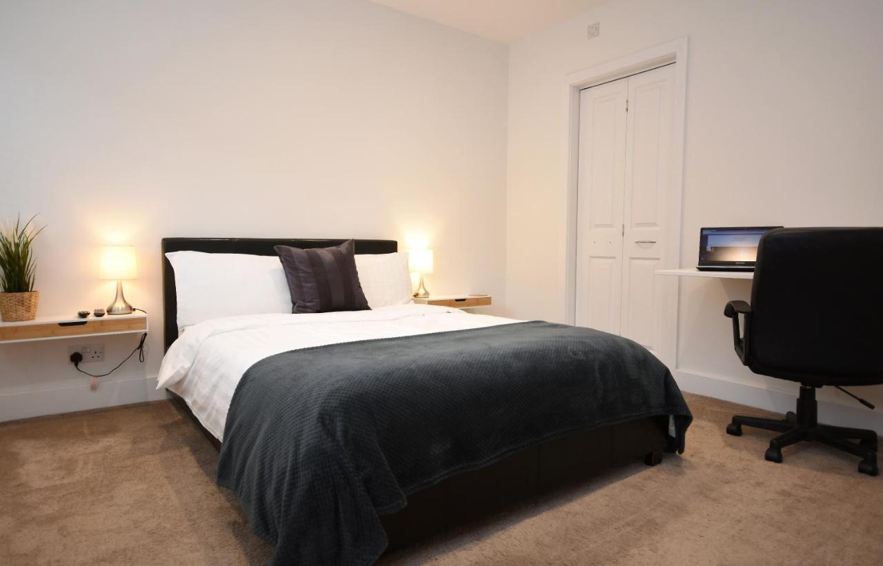 Apple Tree Place B&B Tadley Екстериор снимка
