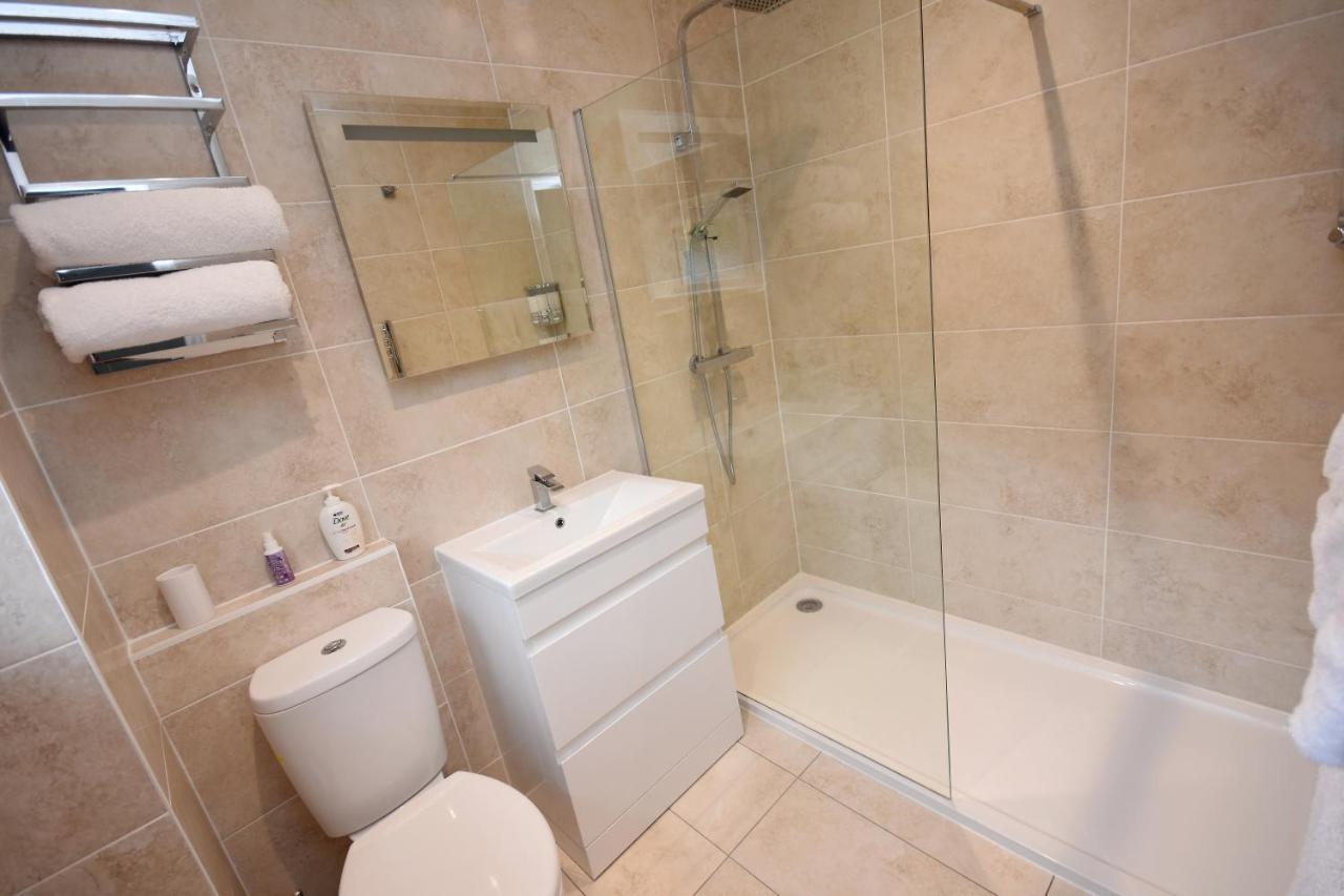Apple Tree Place B&B Tadley Екстериор снимка